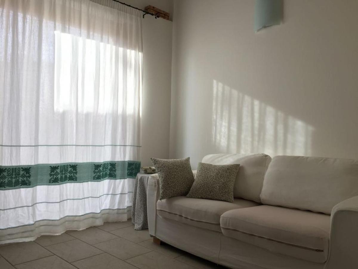 Villa Cala Gavetta Marina Loft à La Maddalena  Extérieur photo
