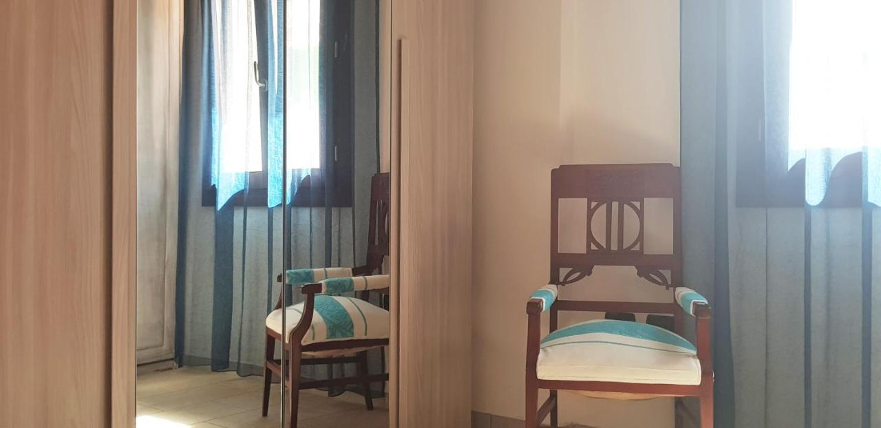 Villa Cala Gavetta Marina Loft à La Maddalena  Extérieur photo